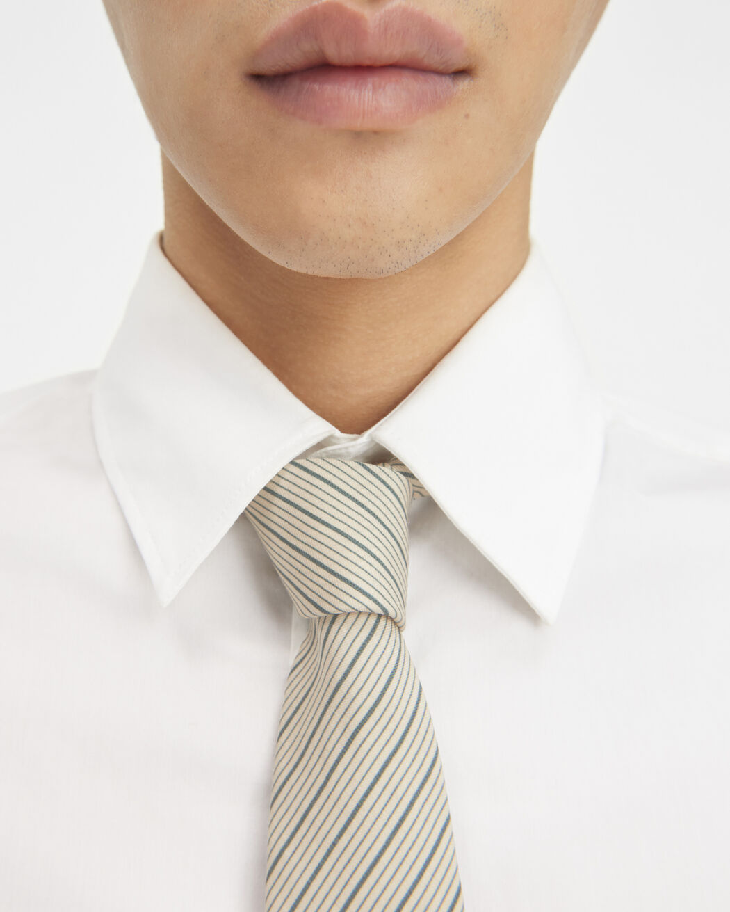 The tie jacquemus the tie