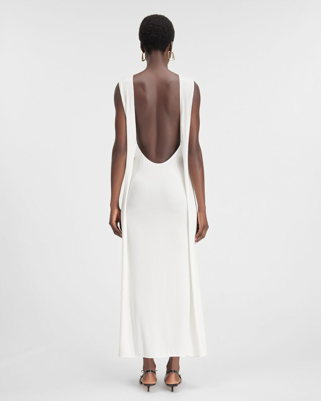 The Capa dress jacquemus the capa dress