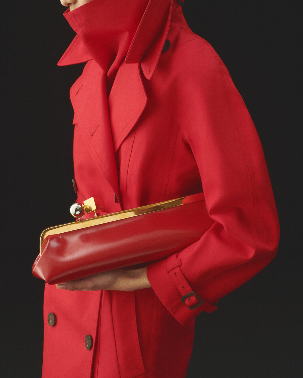 The Salon clutch jacquemus the salon clutch