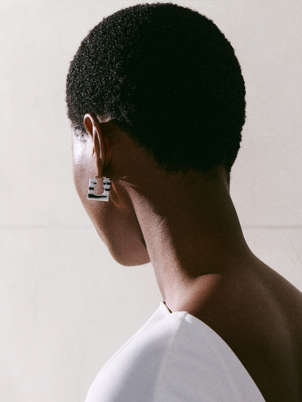 أقراط The Rond Carré earrings jacquemus أقراط the rond carr earrings