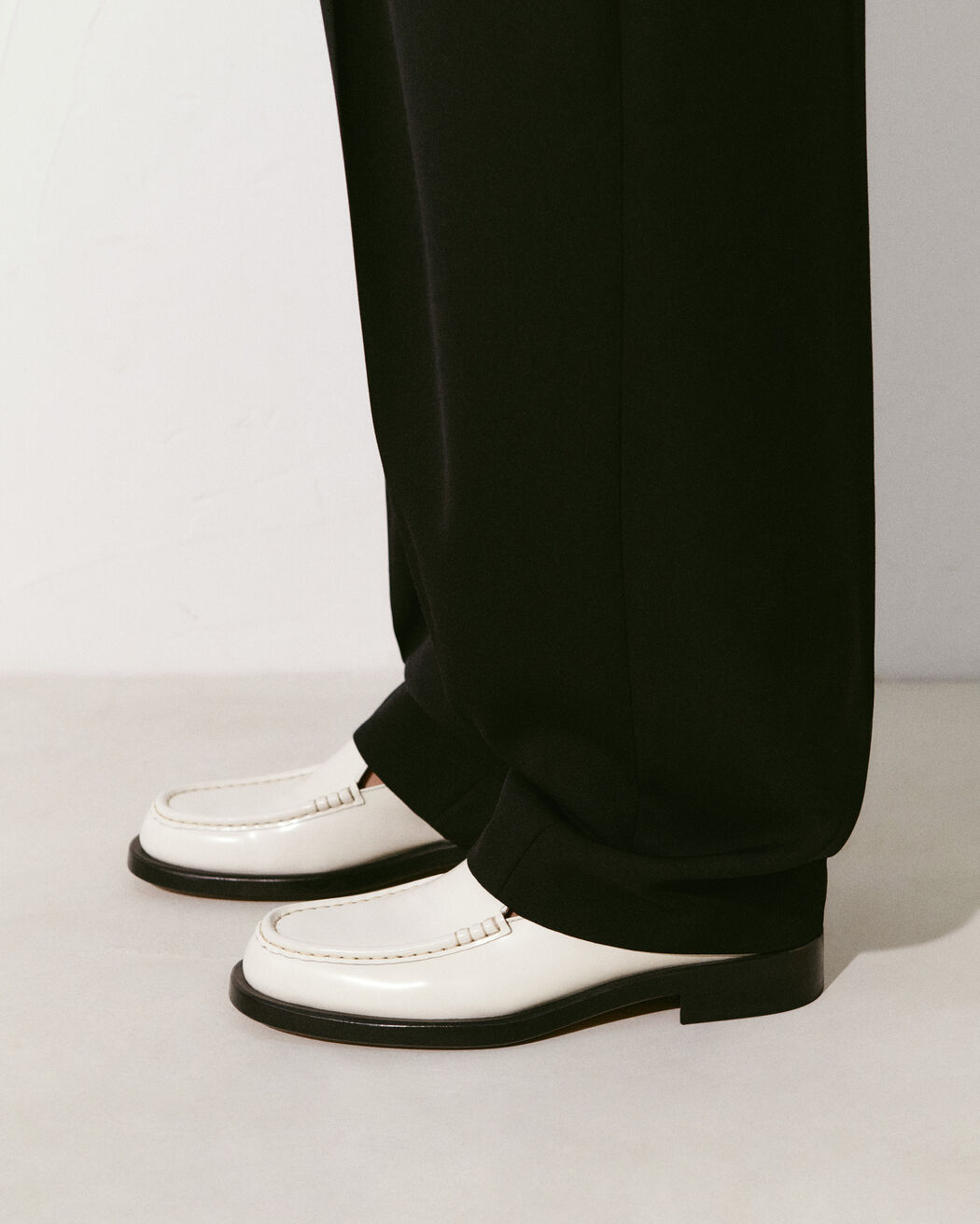 The loafers حذاء jacquemus the loafers حذاء