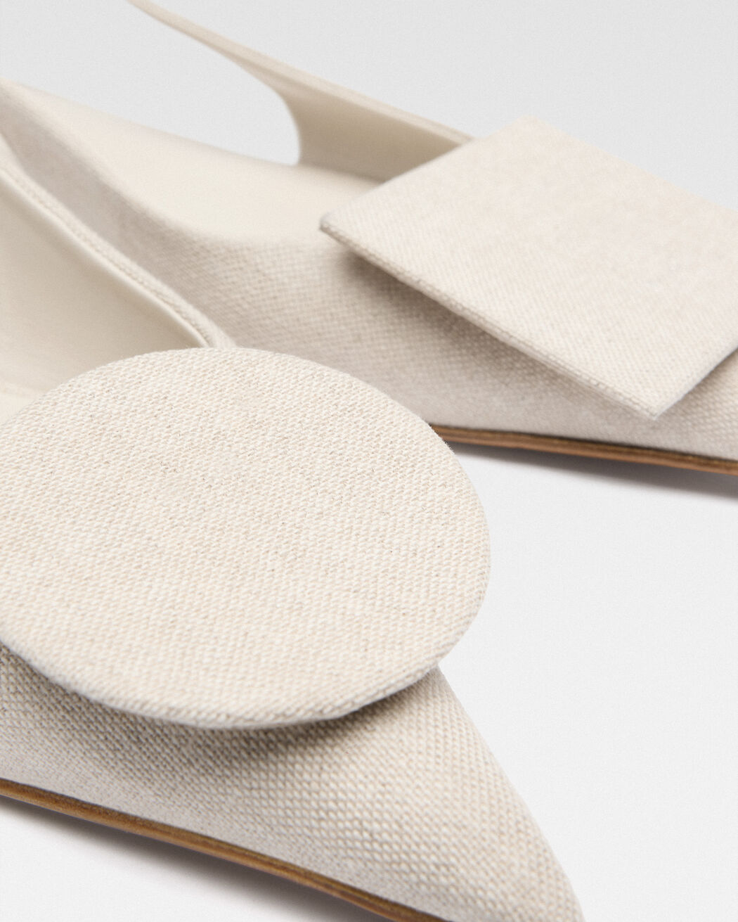 حذاء Les Slingbacks Duelo Plates jacquemus حذاء les slingbacks duelo plates