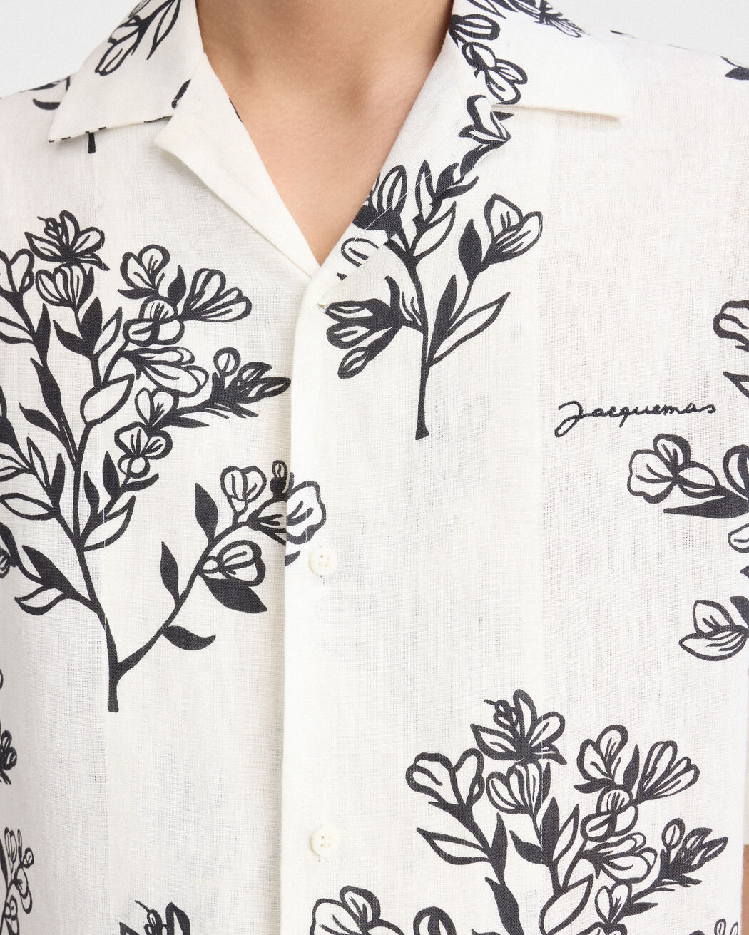 The Jean shirt jacquemus the jean shirt