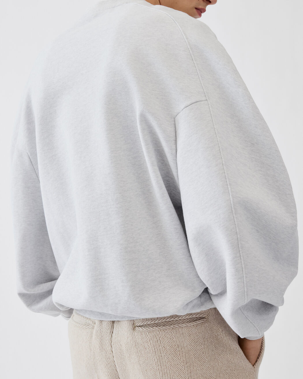 The Ruban sweatshirt jacquemus the ruban sweatshirt