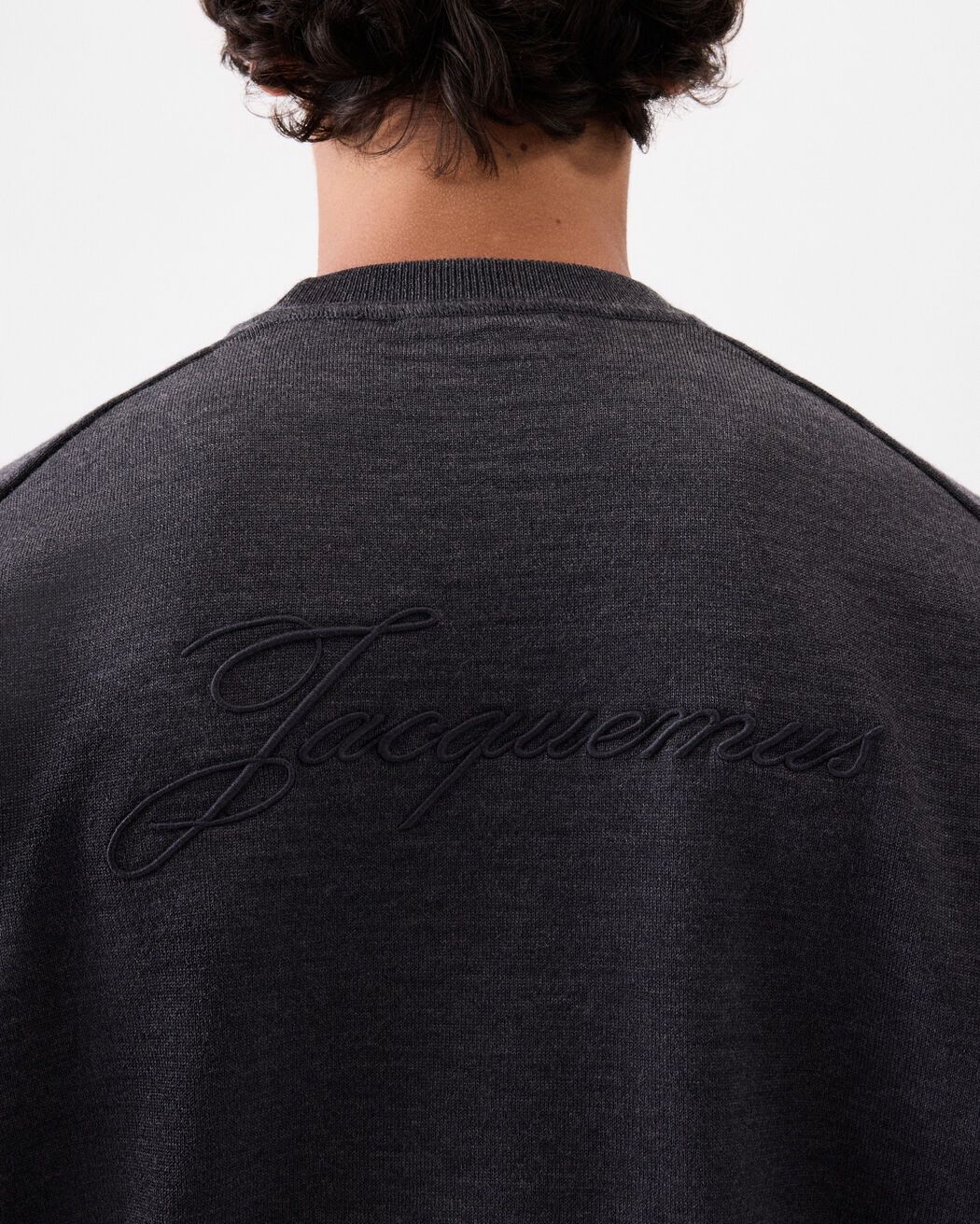 The embroidered sweater jacquemus the embroidered sweater
