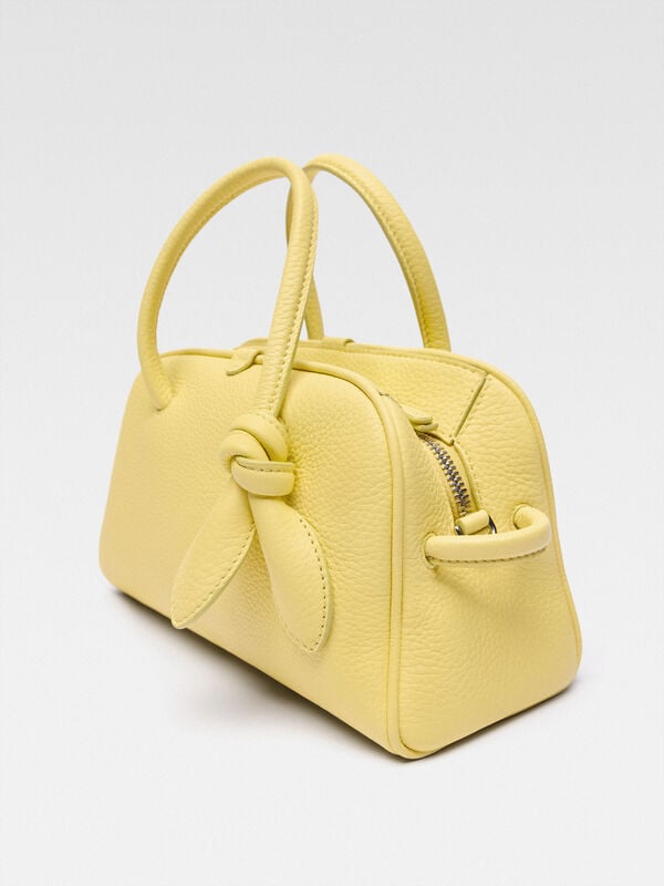 The small Turismo حقيبة jacquemus حقيبة le petit turismo