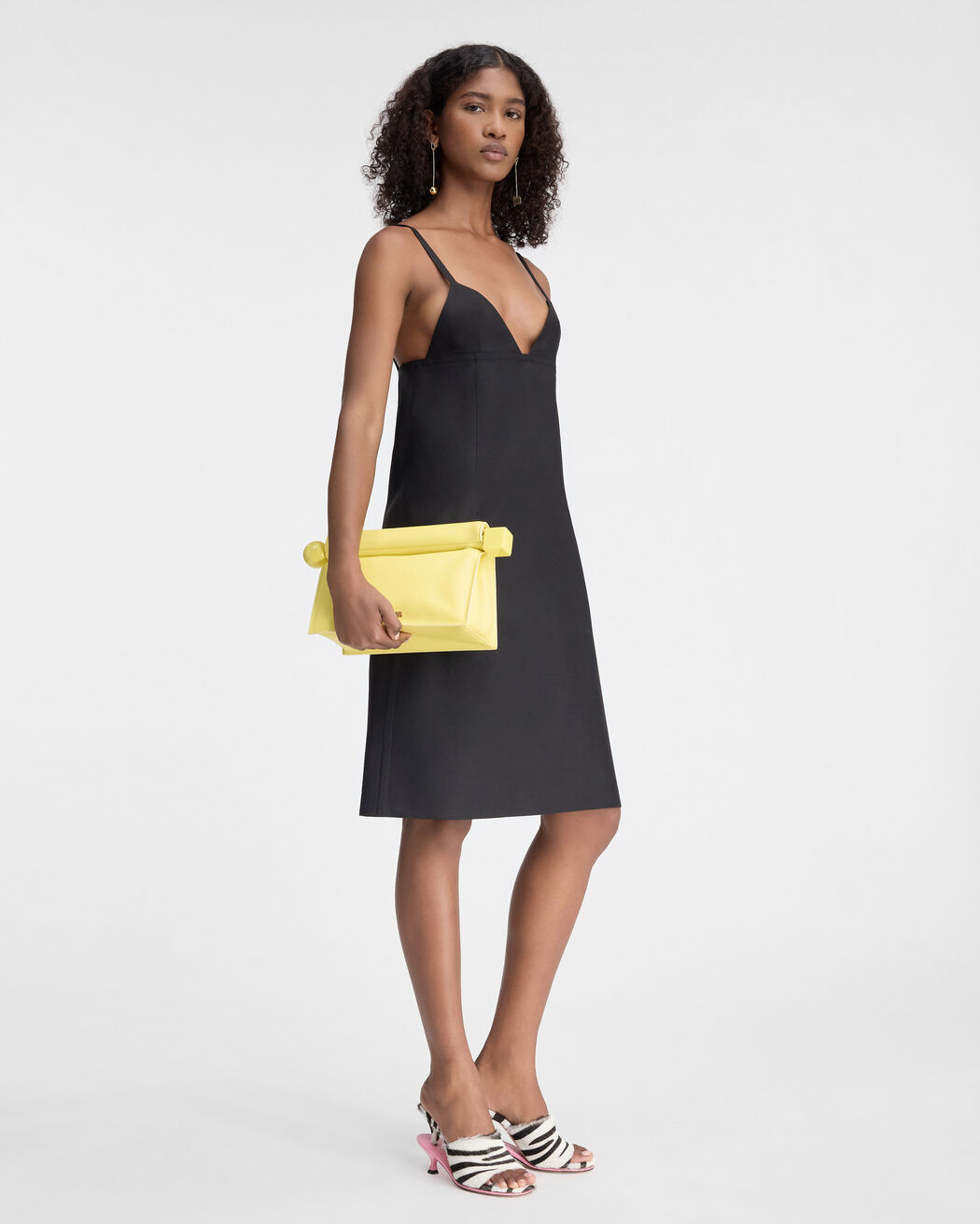 فستان La Robe Camison jacquemus فستان la robe camison