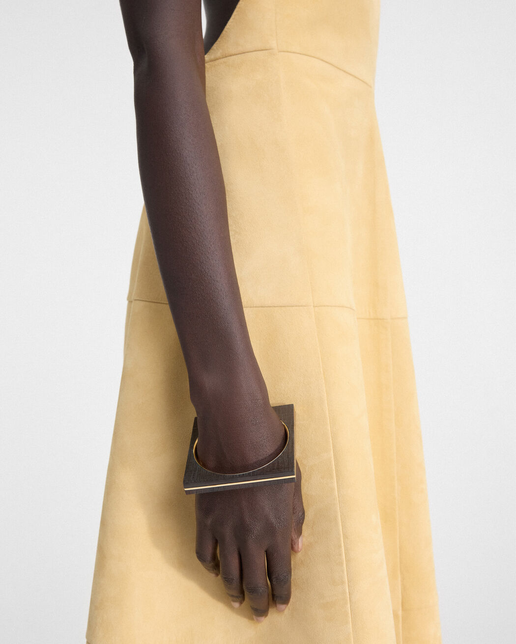 The Carré bracelet jacquemus the carr bracelet