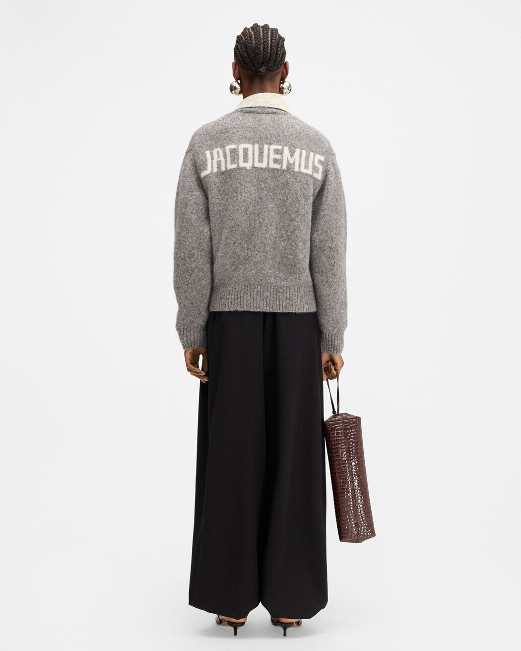 The Jacquemus cardigan the jacquemus cardigan