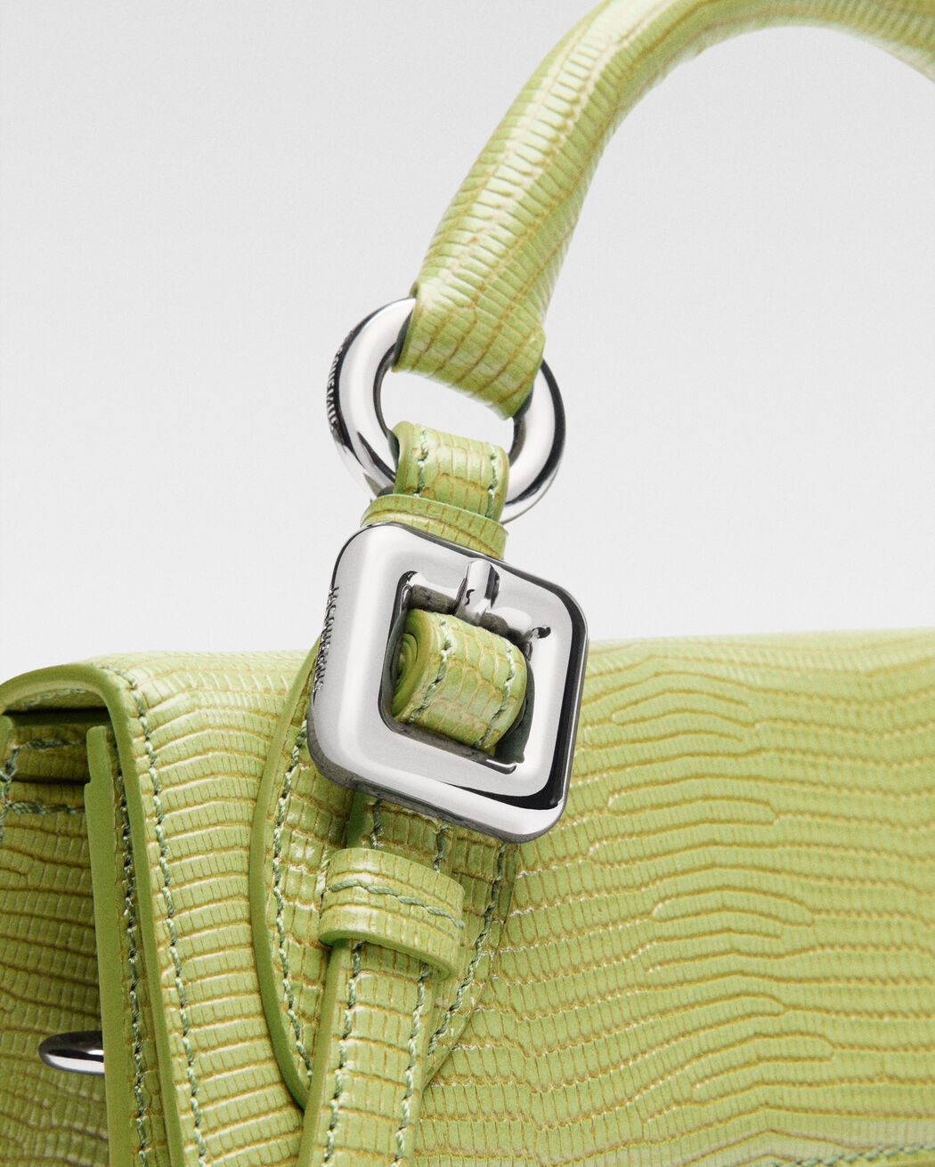 حقيبة The long Chiquito jacquemus حقيبة the long chiquito