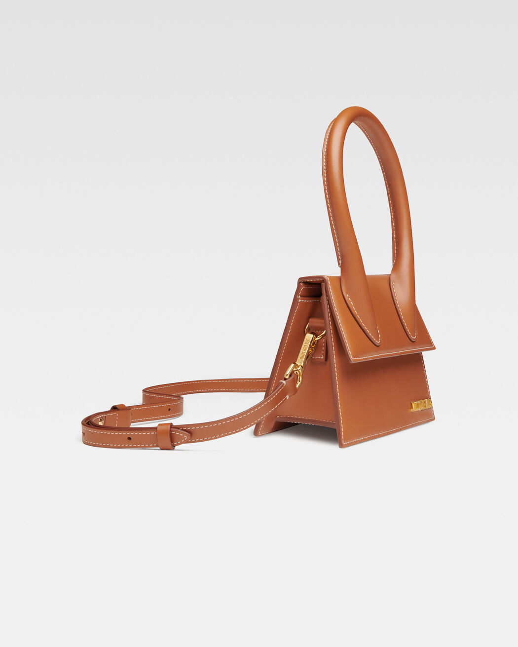 حقيبة The medium Chiquito jacquemus حقيبة the medium chiquito