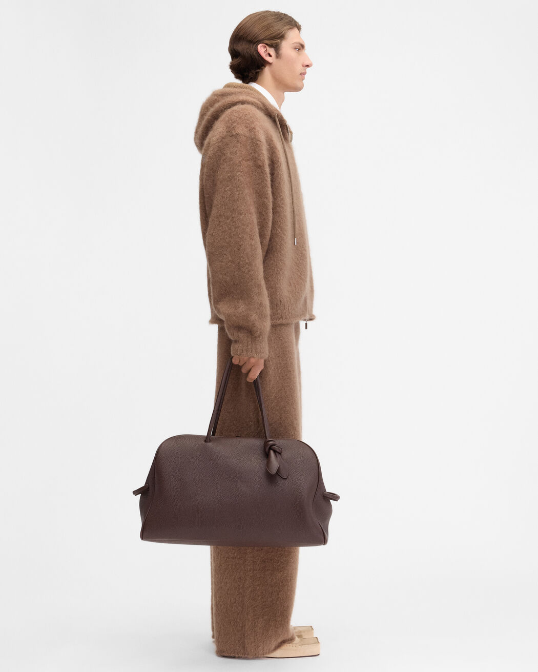 The Nuvola zipped cardigan jacquemus the nuvola zipped cardigan