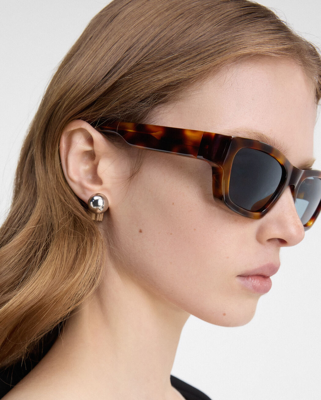 The Meridiano sunglasses jacquemus the meridiano sunglasses