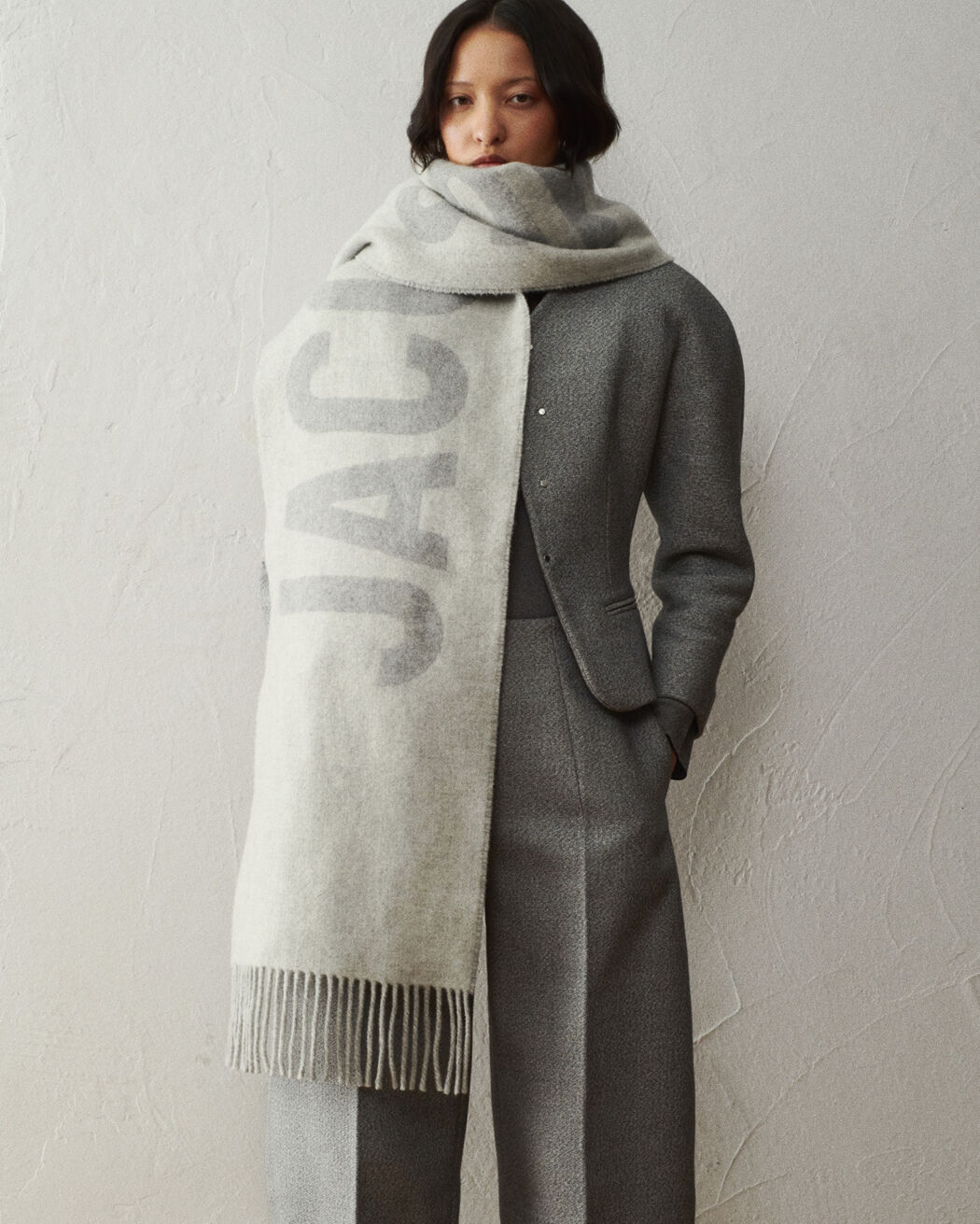 The Jacquemus scarf the jacquemus scarf