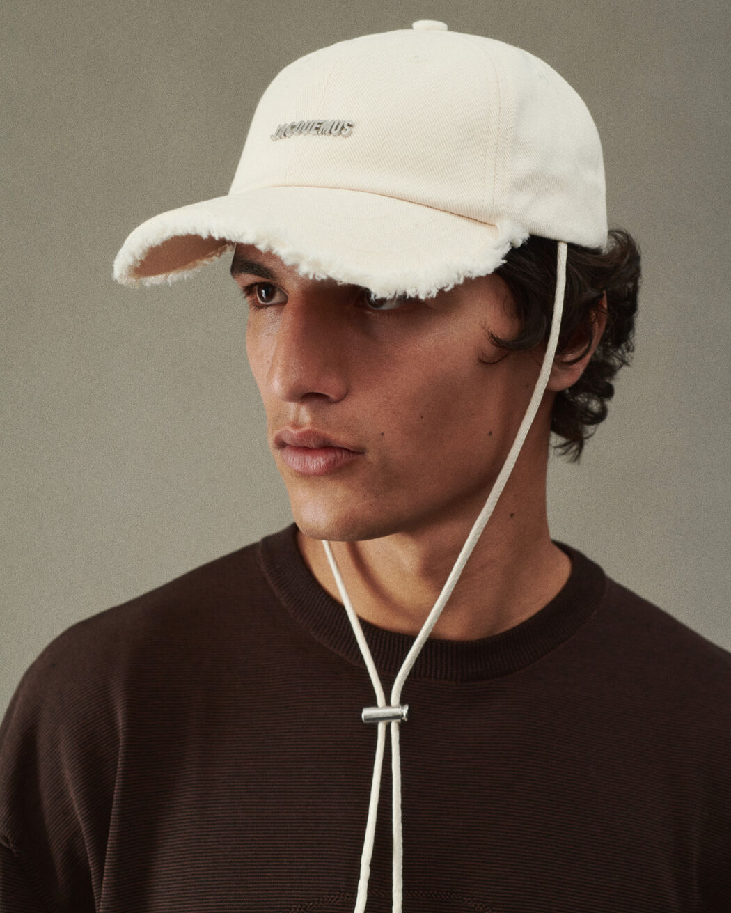 The Artichaut cap jacquemus the artichaut cap