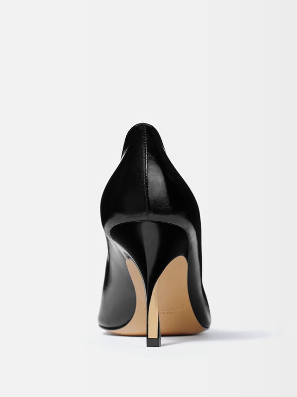 Les Escarpins Tourni jacquemus the tourni حذاء بكعب