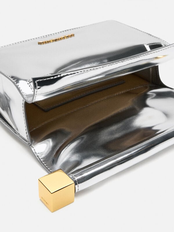 The small Rond Carré clutch jacquemus حقيبة the small rond carr