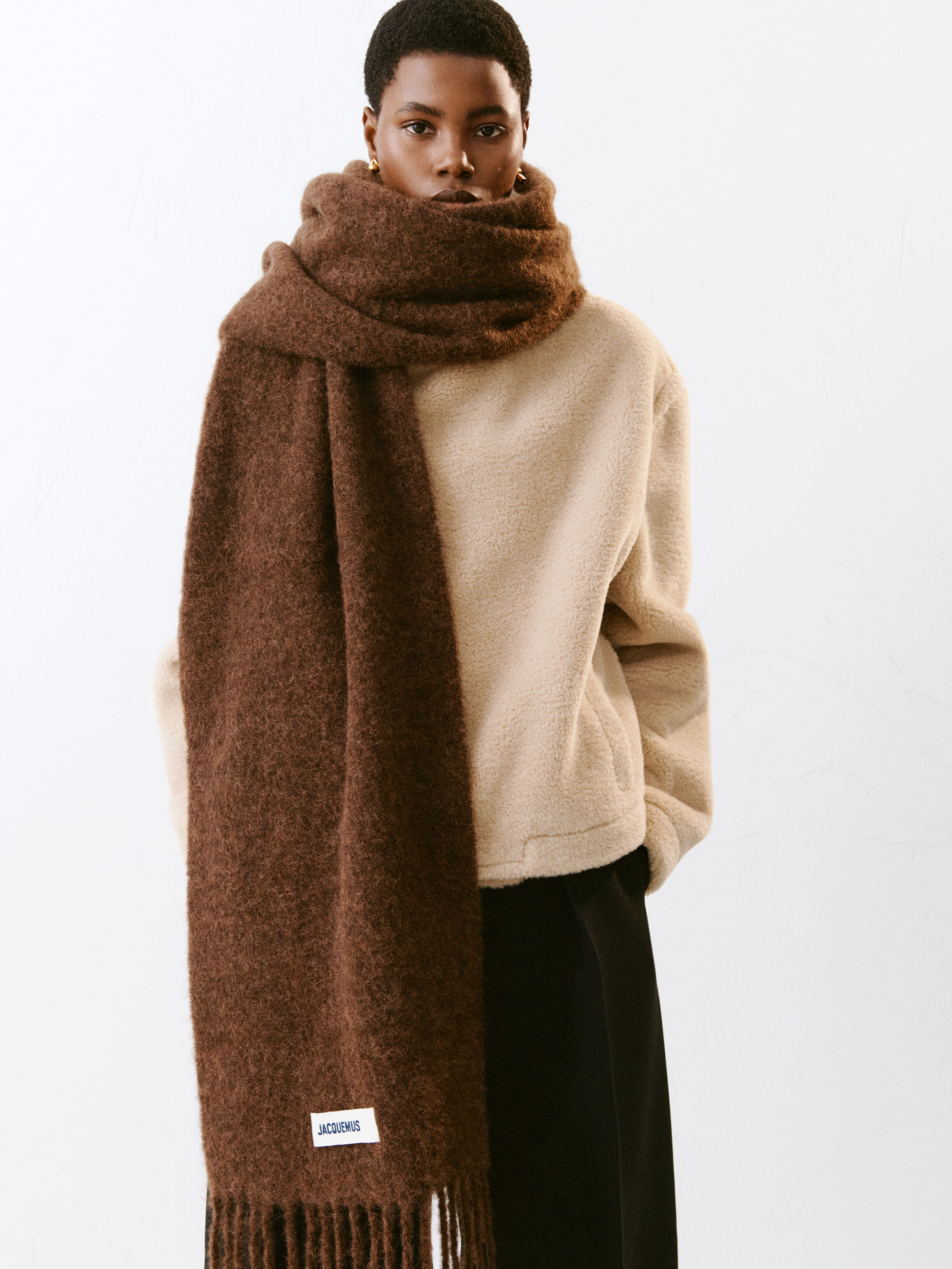 スカーフ JACQUEMUS Woman Scarf Brown 226AC4355007 080 Jacquemus L'echarpe Fringe Logo Multi-Brown Scarf | 226AC435