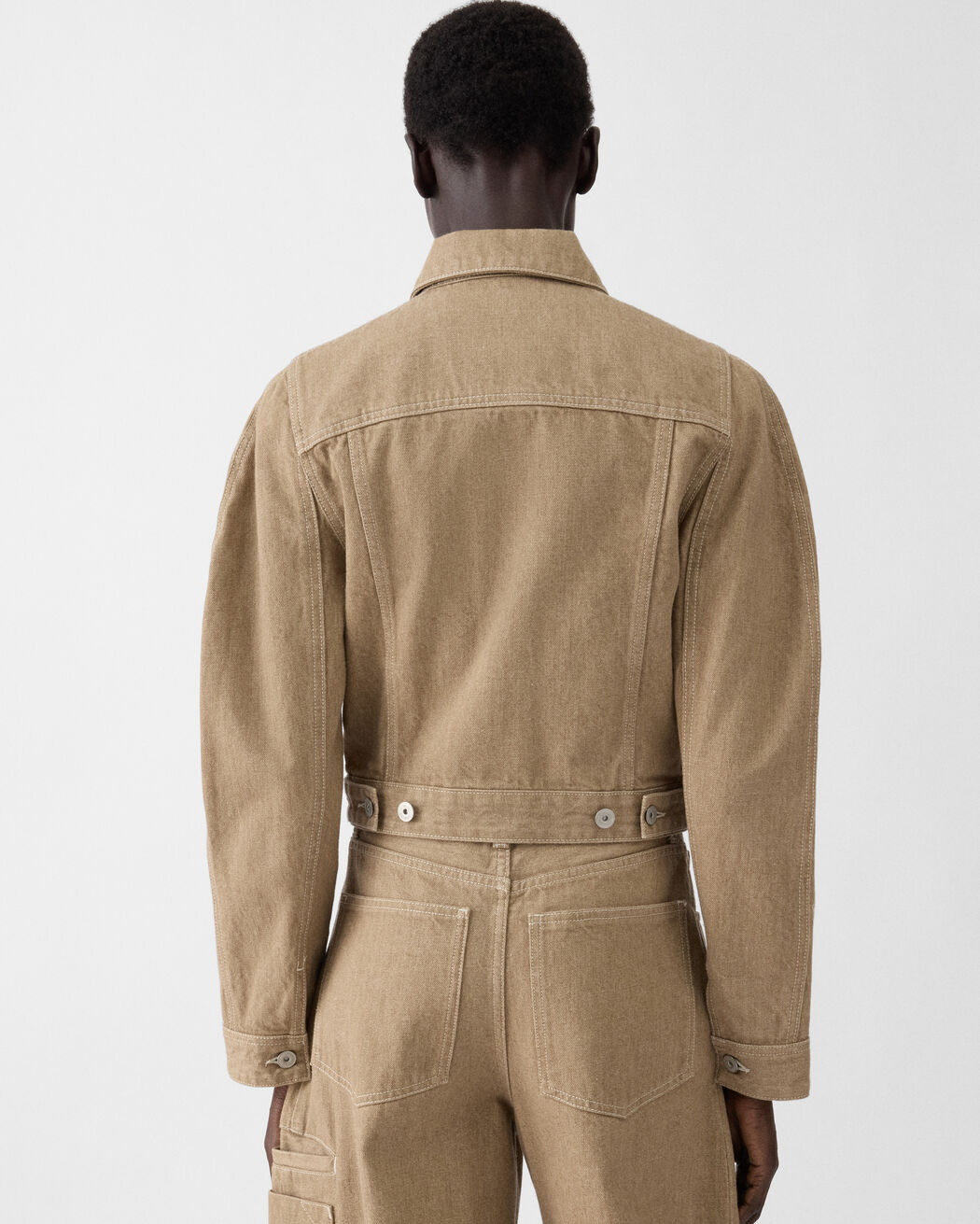 جاكيت كارغو The Ovalo jacquemus جاكيت كارغو the ovalo