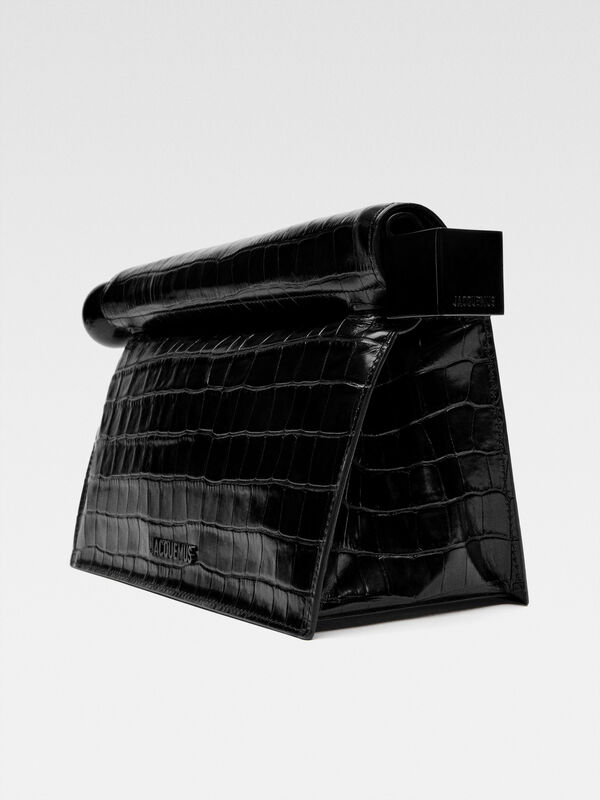 The Rond Carré clutch jacquemus حقيبة the rond carr