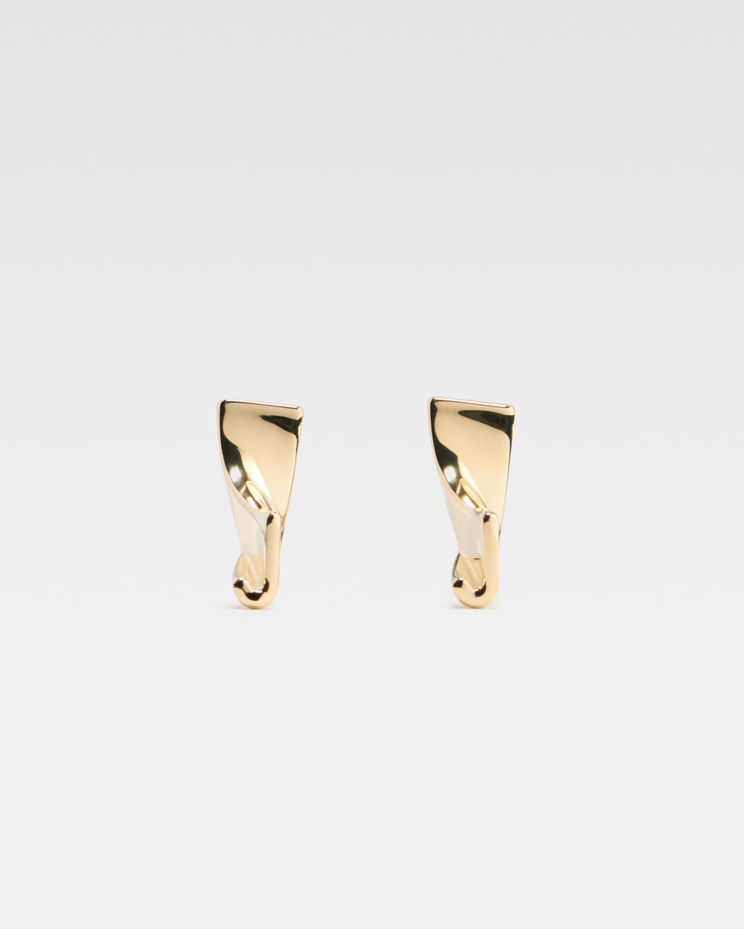 أقراط Les Boucles J jacquemus أقراط les boucles j