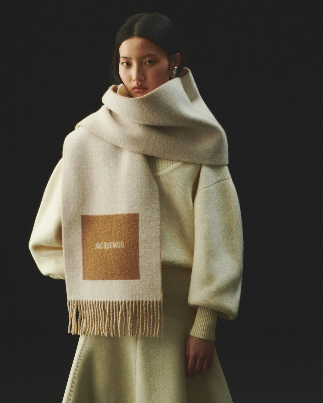 The Rond Carré scarf jacquemus the rond carr scarf