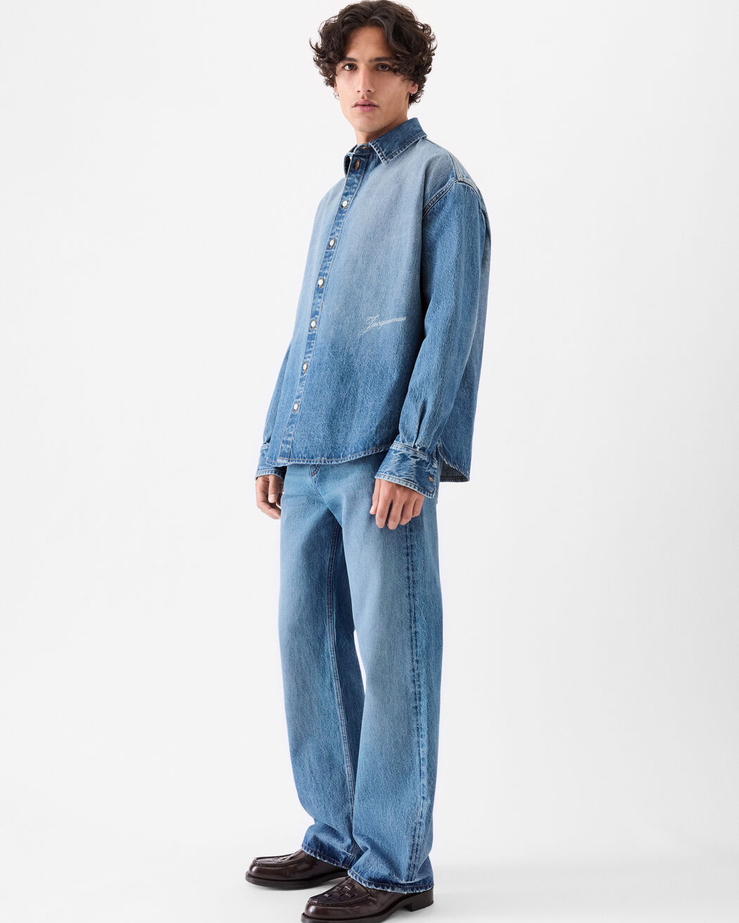 The Simon de-Nîmes denim shirt jacquemus the simon de n mes denim shirt