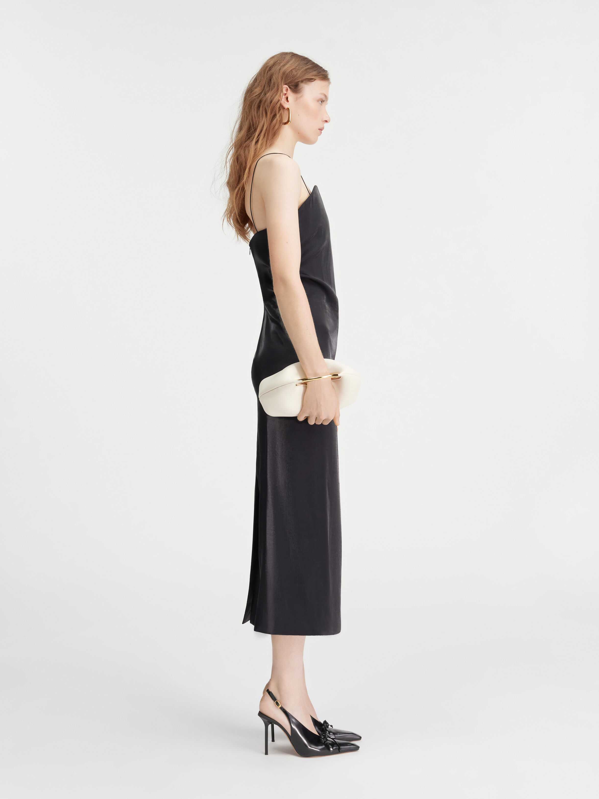 The Carino dress | | JACQUEMUS KSA Official Website