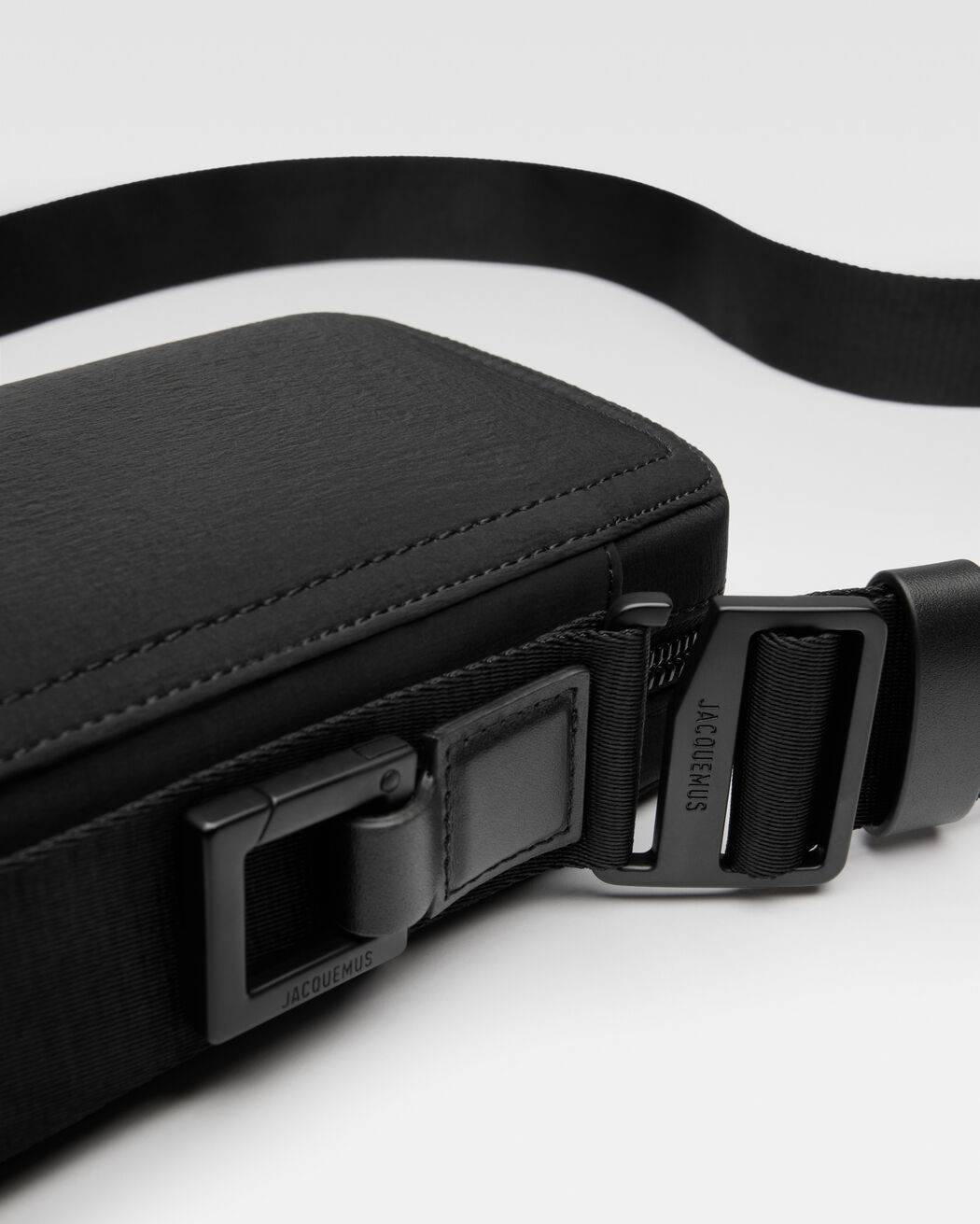 The vertical Cuerda jacquemus the vertical cuerda