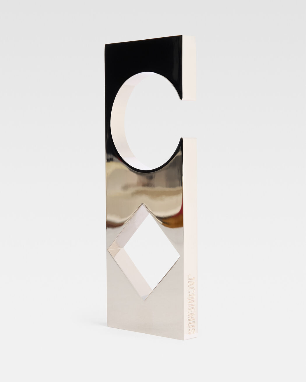 The bottle opener jacquemus the bottle opener