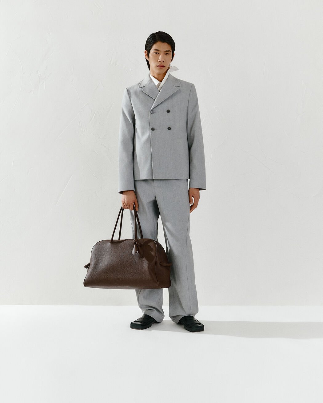 The large Turismo jacquemus the large turismo