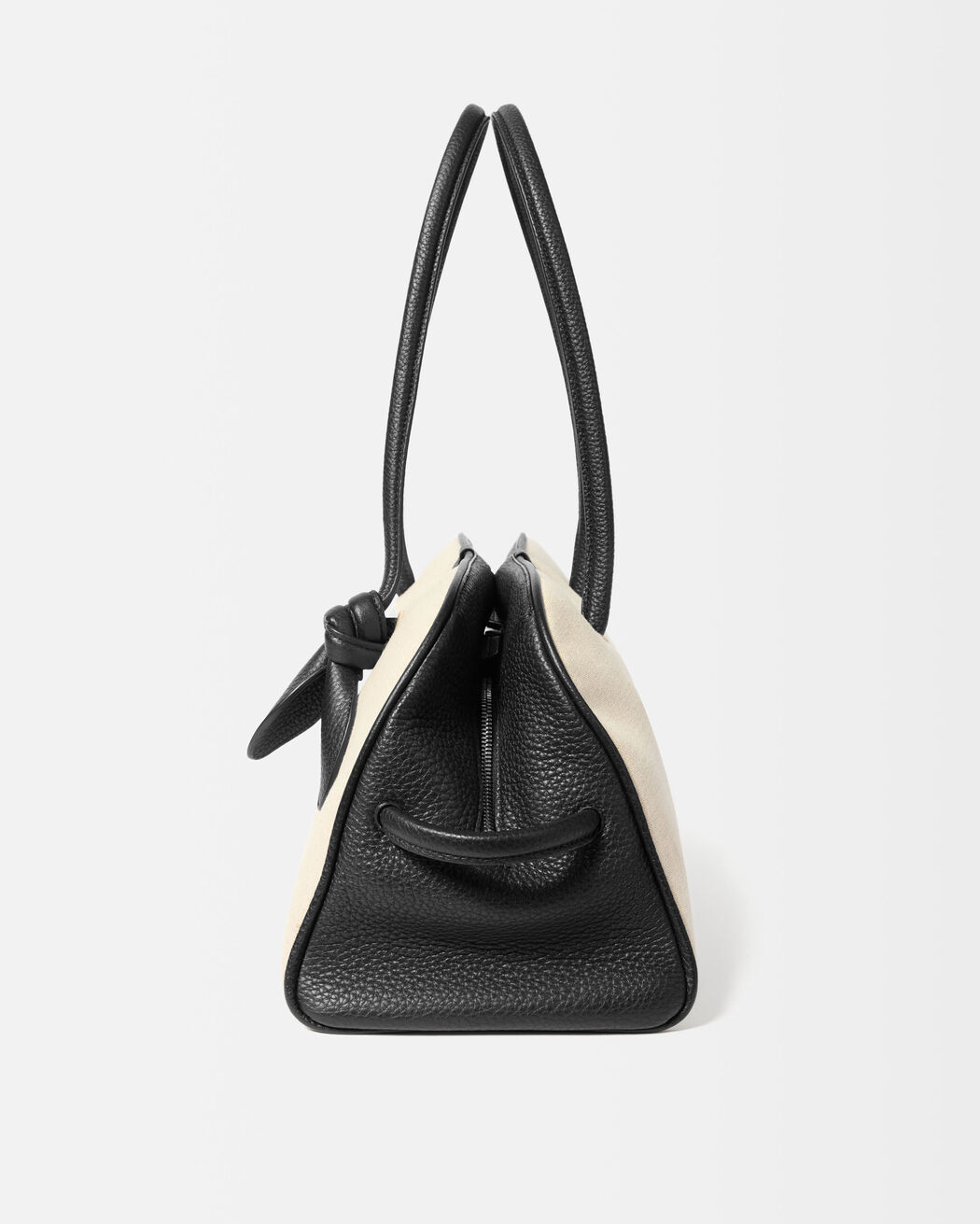 The Turismo jacquemus the turismo