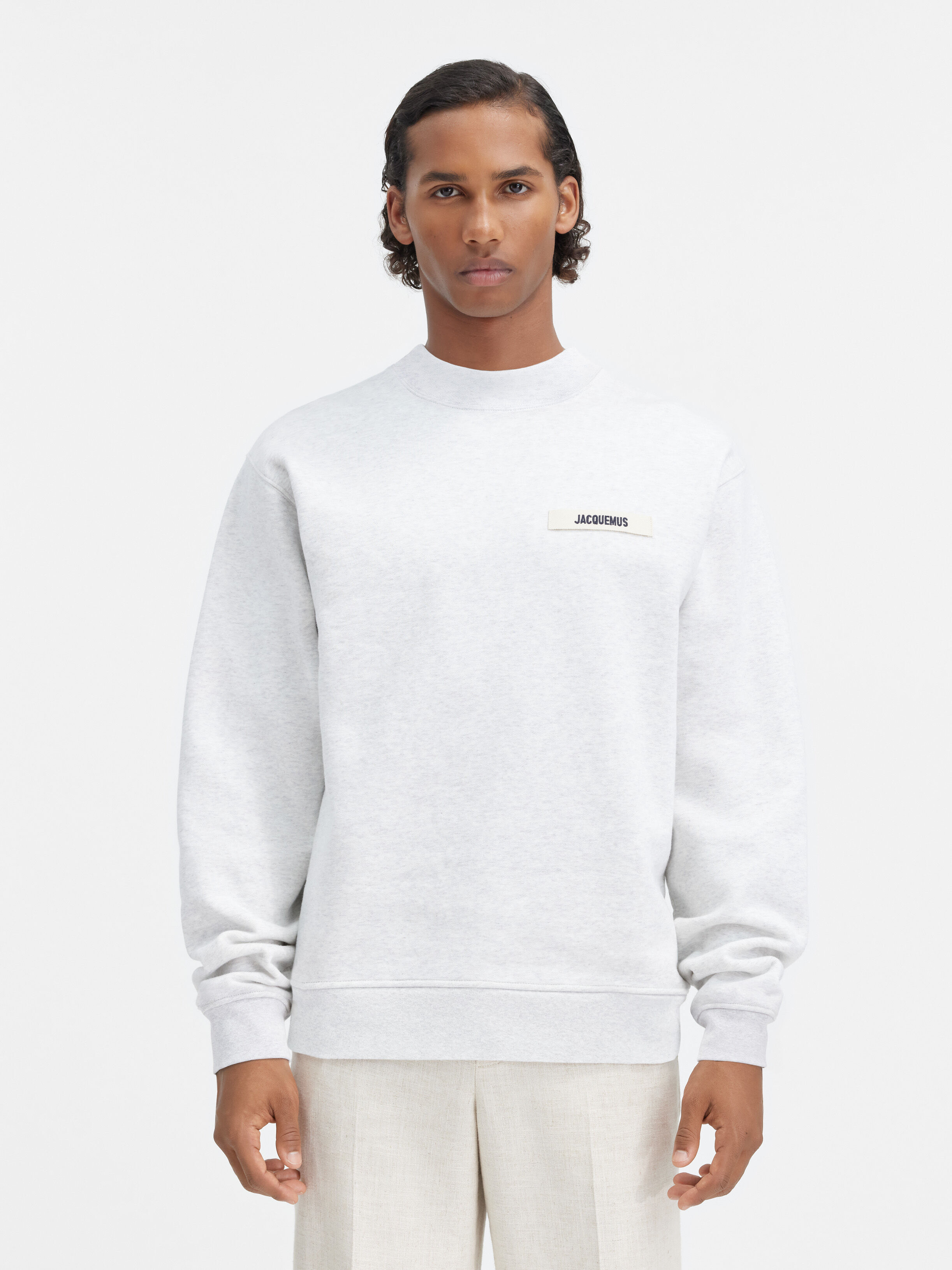 ジャックムス ライトグレー Le Hoodie ベースボール スウェット The Baseball hoodie by JACQUEMUS | Official website