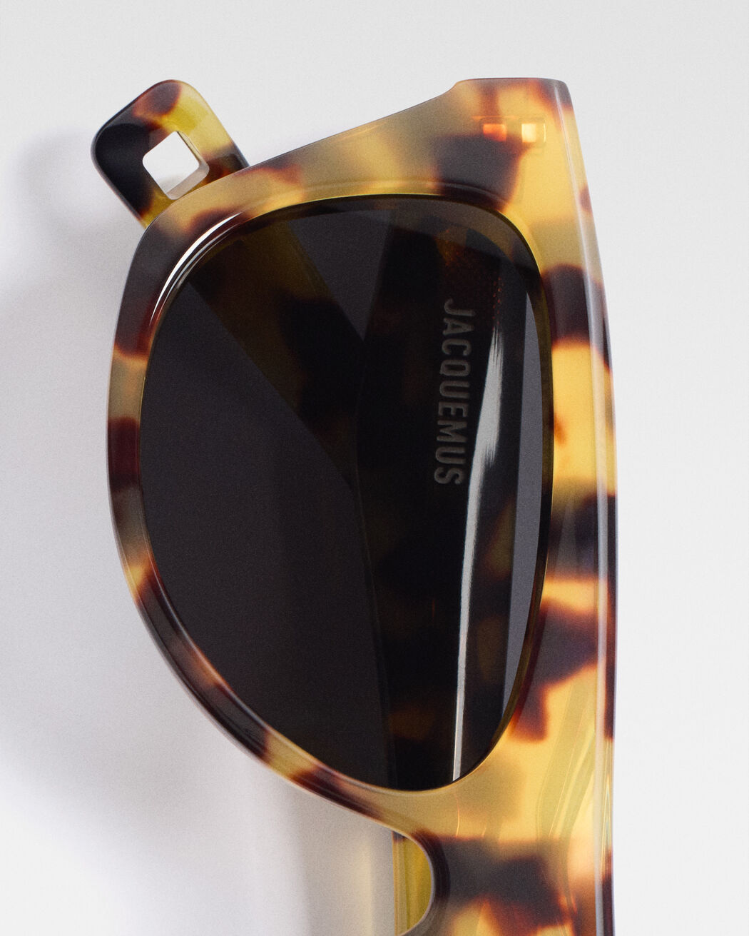 The Pasadena   نظارة شمسية jacquemus the pasadena   نظارة شمسية