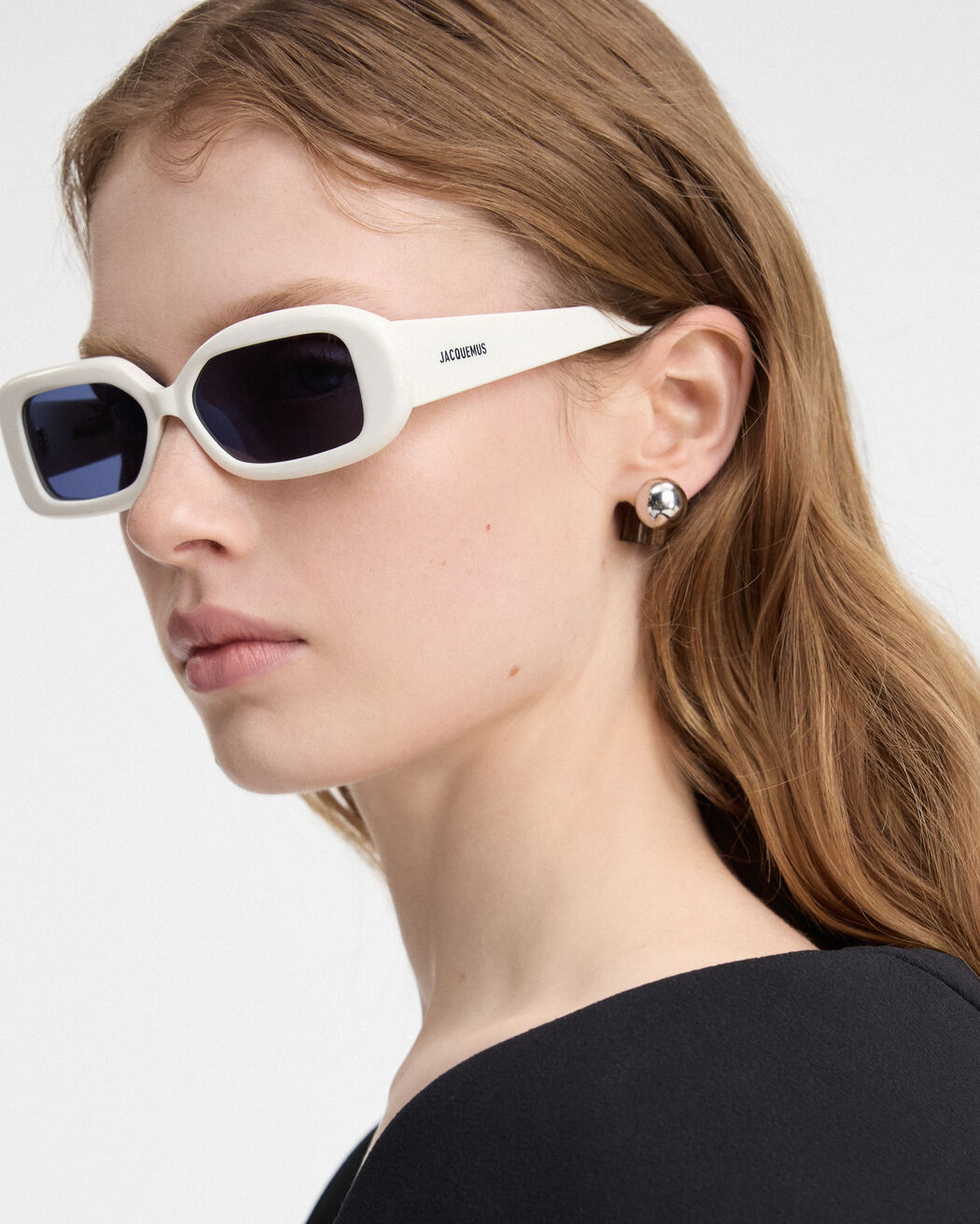 نظارة شمسية Les Lunettes Rond Carré jacquemus نظارة شمسية les lunettes rond carr