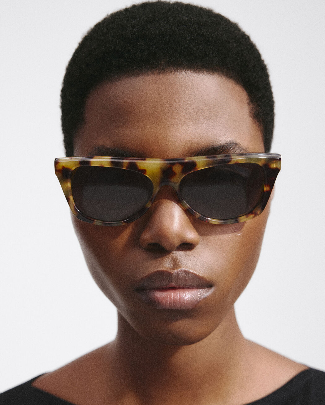 The Pasadena   نظارة شمسية jacquemus the pasadena   نظارة شمسية