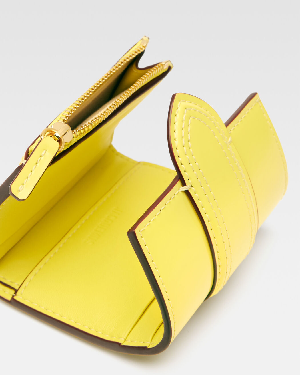 The Bambino wallet jacquemus the bambino wallet