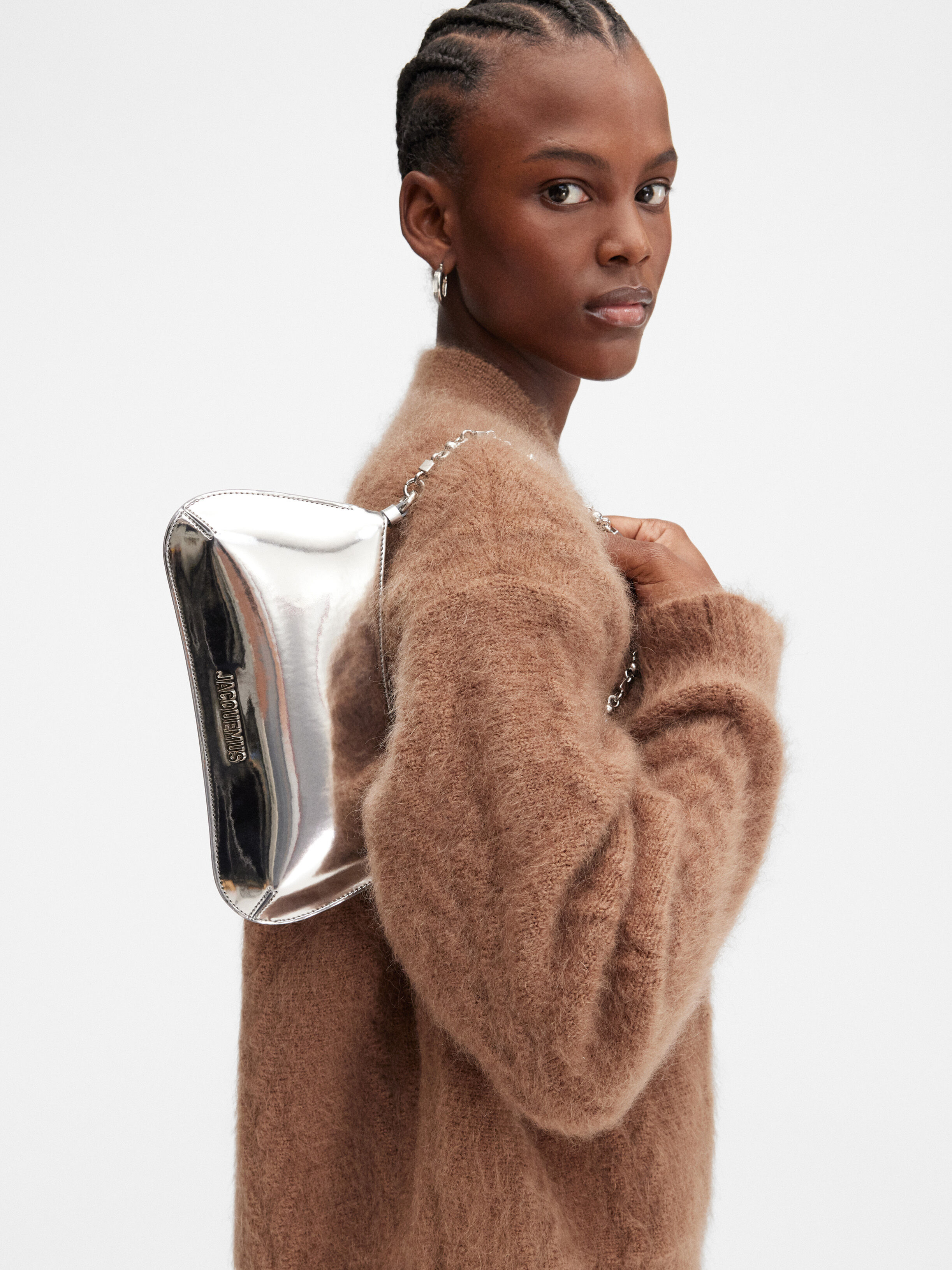 The mini Bisou Grey | JACQUEMUS KSA