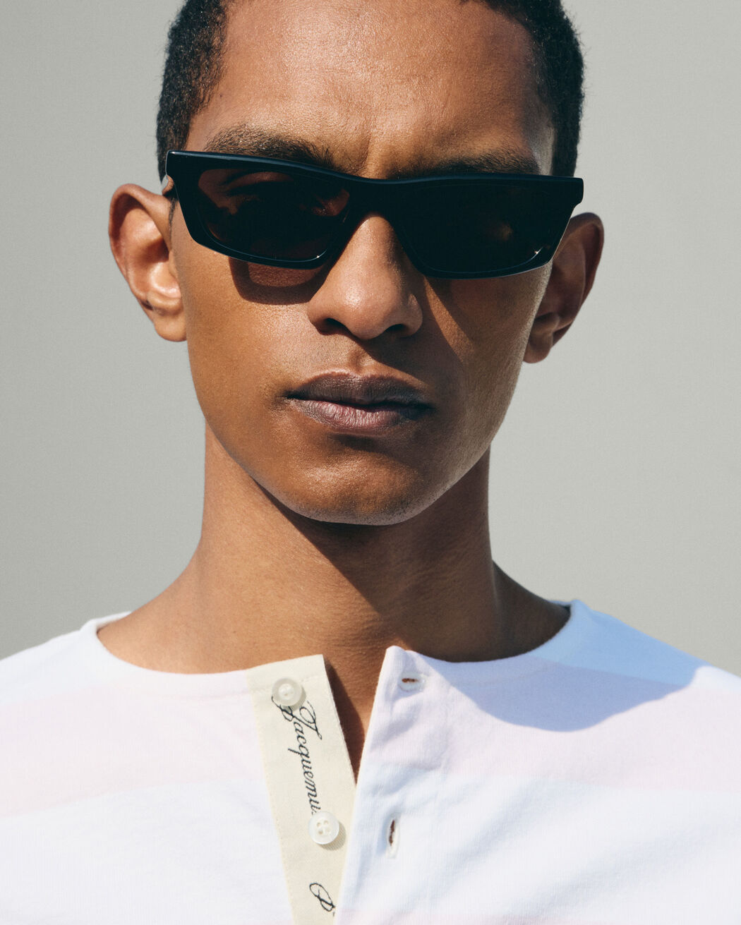 The Trapezi sunglasses
jacquemus the trapezi sunglasses