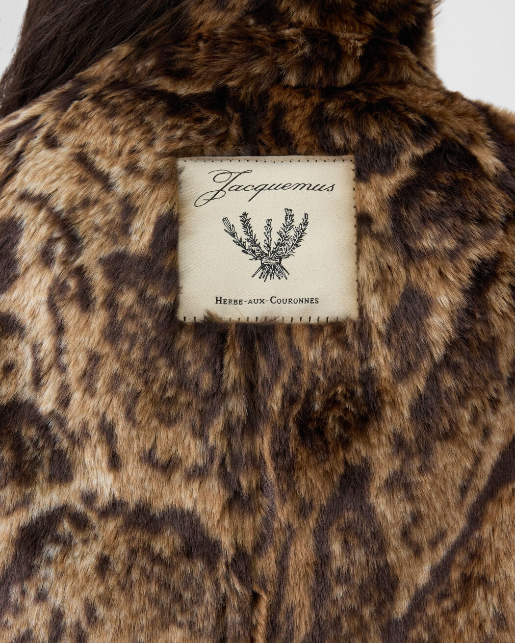 The Fernando jacket jacquemus the fernando jacket