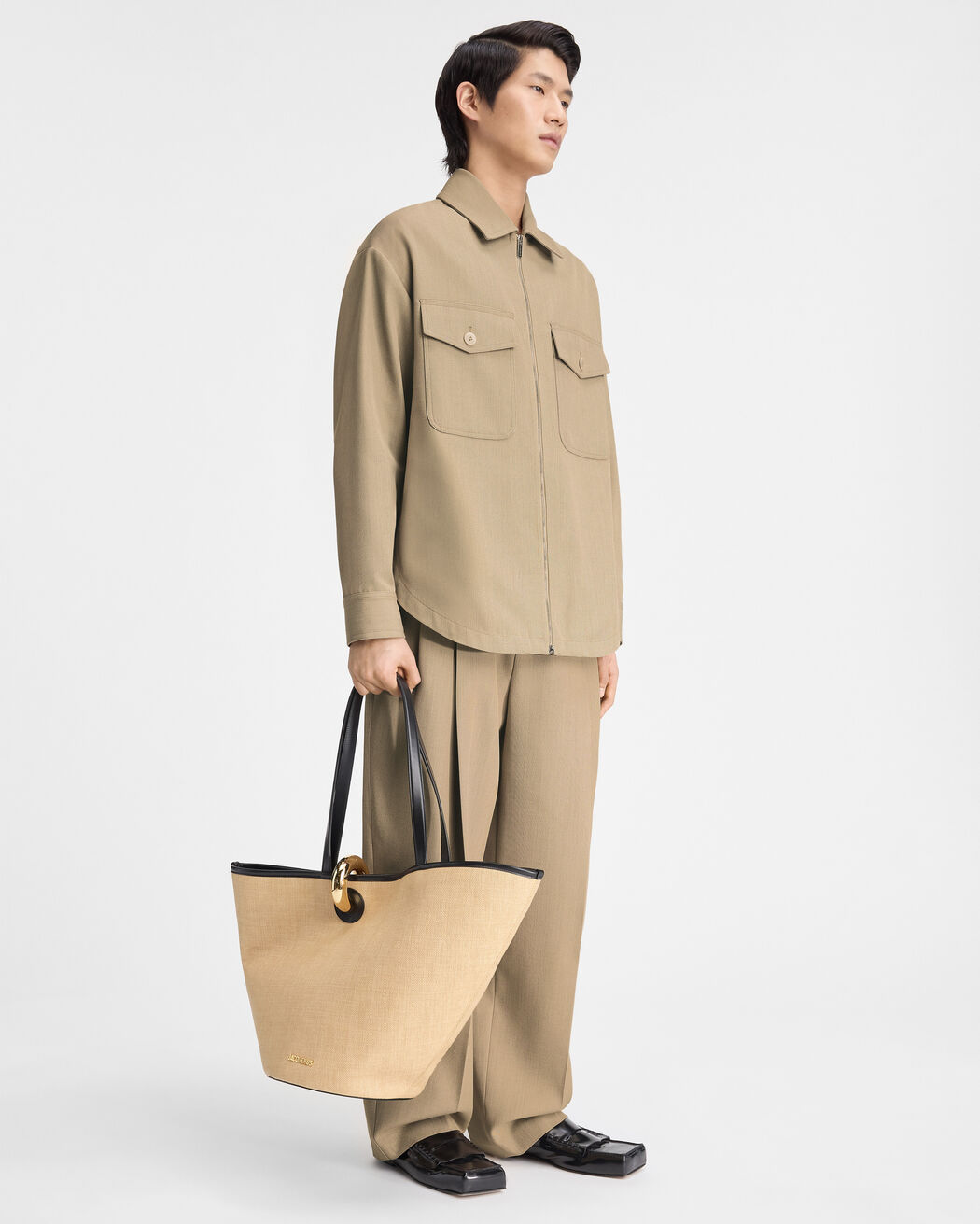 قميص Le Blouson Montaigne jacquemus قميص le blouson montaigne