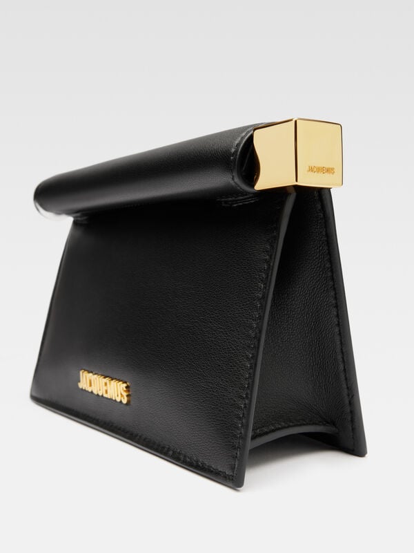 The small Rond Carré clutch jacquemus حقيبة la petite pochette rond carr