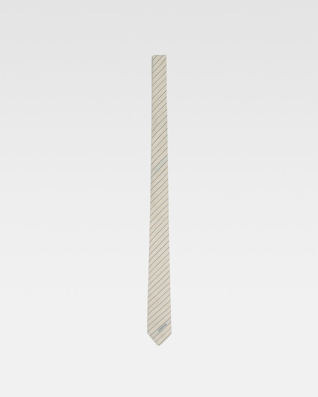 The tie jacquemus the tie