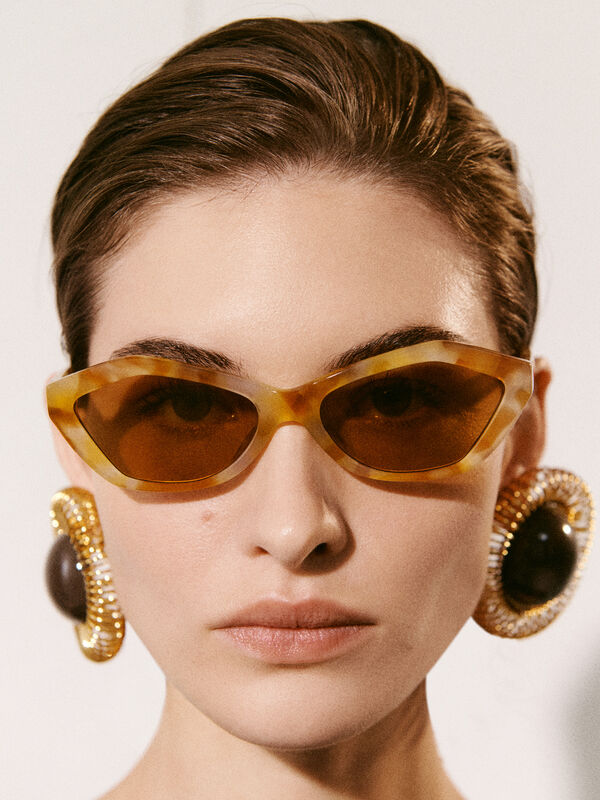 The Bambino نظارة شمسية jacquemus the bambino نظارة شمسية