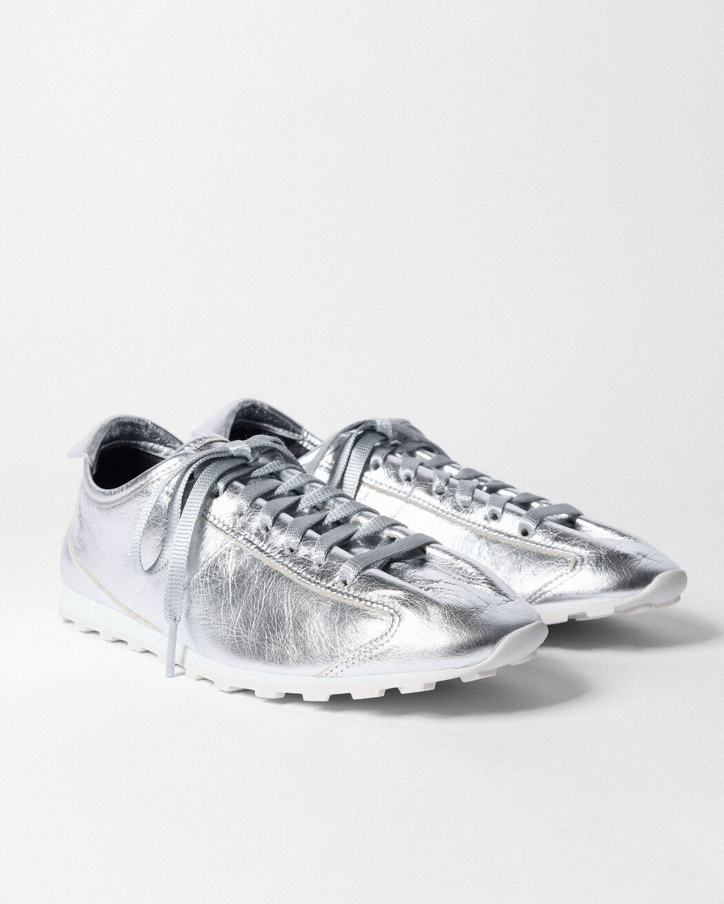 سنيكرز The Tennis jacquemus سنيكرز the tennis