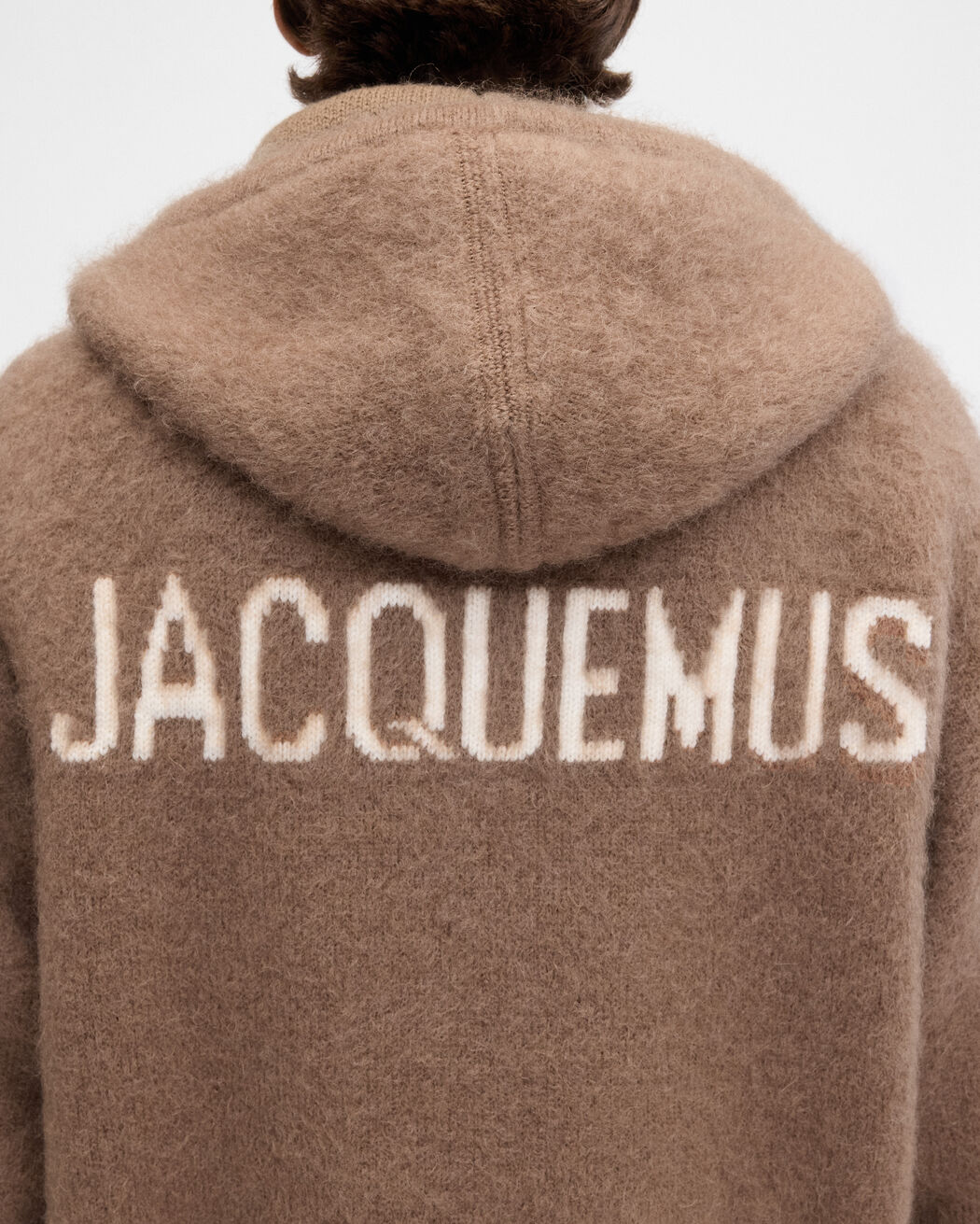 The Nuvola zipped cardigan jacquemus the nuvola zipped cardigan