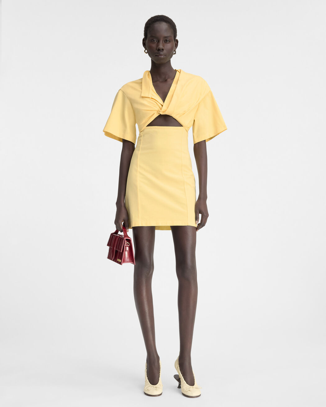 The Bahia t-shirt dress jacquemus the bahia t shirt dress