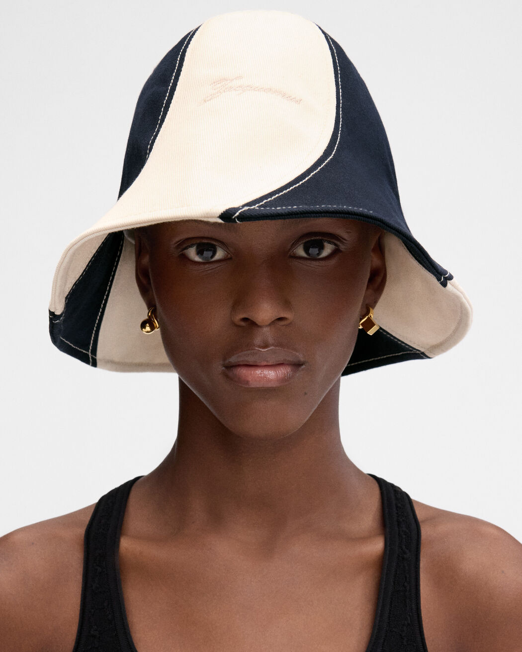 The Gelato bucket hat jacquemus the gelato bucket hat