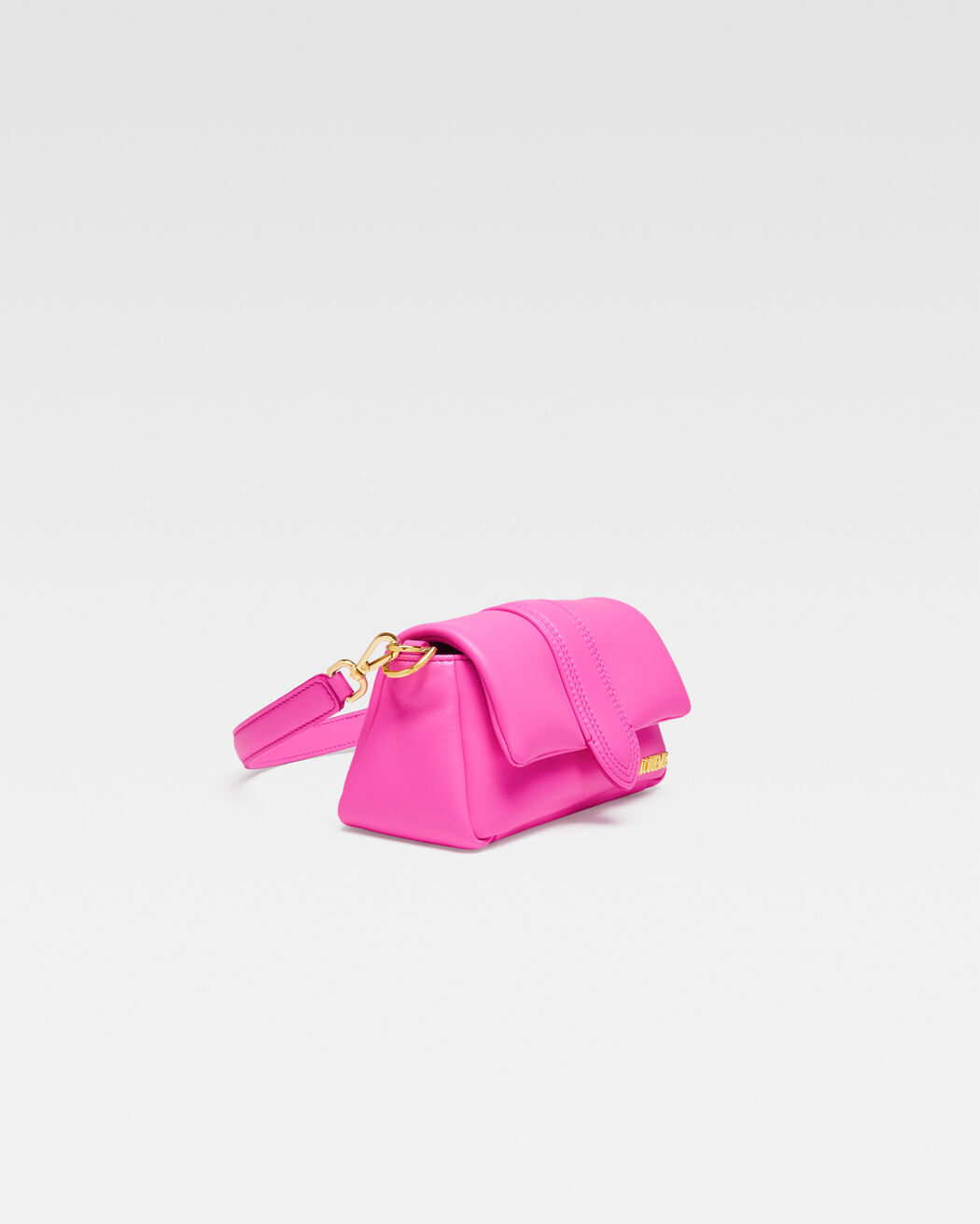 The small Bambimou jacquemus the small bambimou