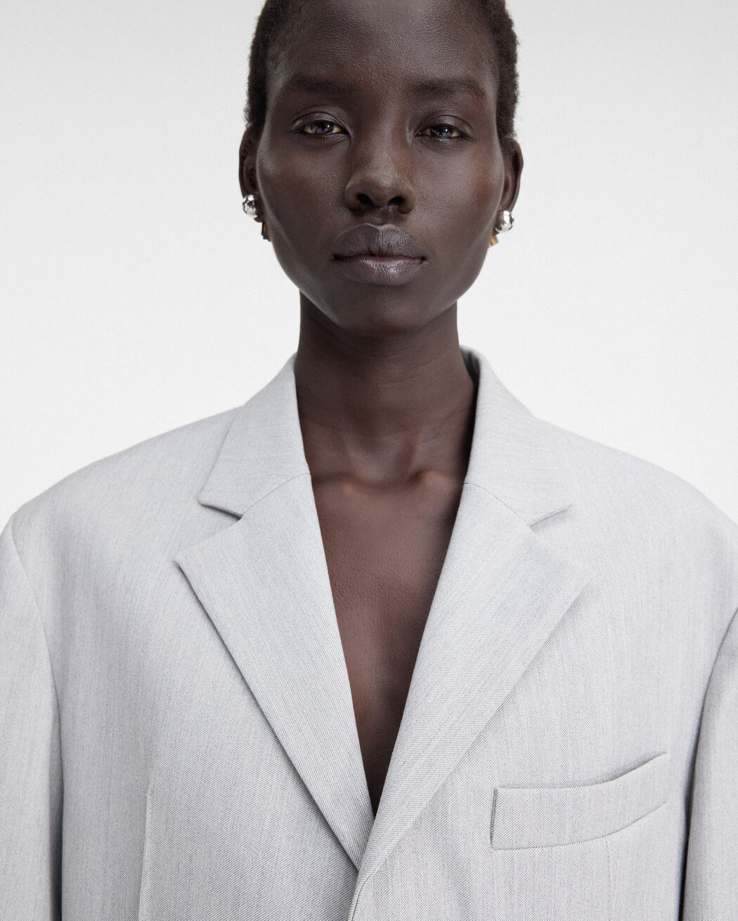 جاكيت La Veste D'Homme jacquemus جاكيت la veste d homme